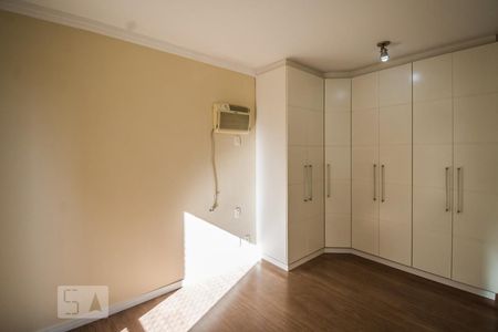 Apartamento à venda com 140m², 3 quartos e 2 vagas Apartamento à venda com 140m², 3 quartos e 2 vagasSuíte 3