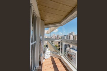 Apartamento à venda com 158m², 4 quartos e 2 vagas Apartamento à venda com 158m², 4 quartos e 2 vagasVaranda da Sala