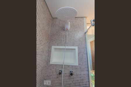 Apartamento à venda com 158m², 4 quartos e 2 vagas Apartamento à venda com 158m², 4 quartos e 2 vagasBanheiro Suite 2