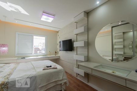 Apartamento à venda com 158m², 4 quartos e 2 vagas Apartamento à venda com 158m², 4 quartos e 2 vagasSuite 1