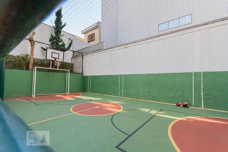 Apartamento à venda com 158m², 4 quartos e 2 vagas Apartamento à venda com 158m², 4 quartos e 2 vagasÁrea Comum - Quadra Esportiva