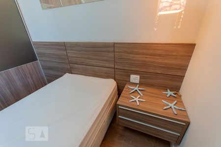 Apartamento à venda com 158m², 4 quartos e 2 vagas Apartamento à venda com 158m², 4 quartos e 2 vagasQuarto 2