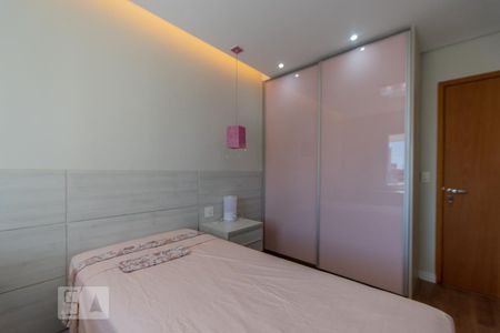 Apartamento à venda com 158m², 4 quartos e 2 vagas Apartamento à venda com 158m², 4 quartos e 2 vagasQuarto 1