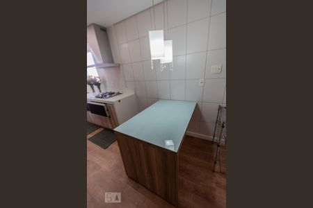 Apartamento à venda com 158m², 4 quartos e 2 vagas Apartamento à venda com 158m², 4 quartos e 2 vagasCozinha