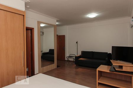 Sala/Quarto de kitnet/studio para alugar com 1 quarto, 32m² em Lourdes, Belo Horizonte
