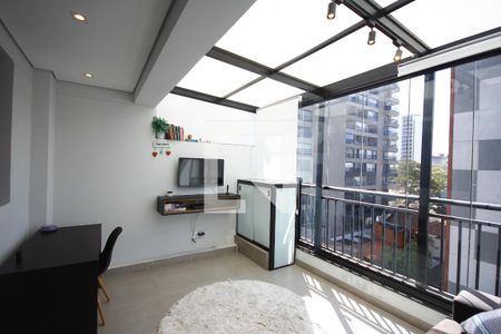 Varanda de kitnet/studio à venda com 1 quarto, 30m² em Vila Mariana, São Paulo