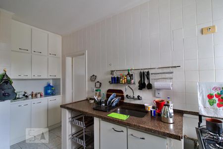 Apartamento à venda com 207m², 2 quartos e 2 vagasCozinha