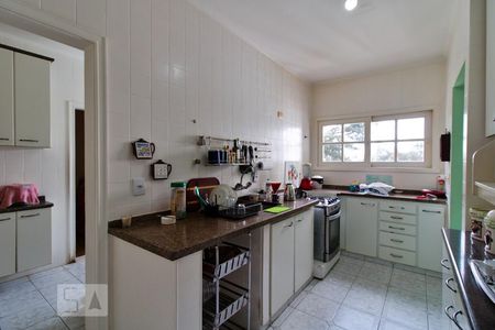 Apartamento à venda com 207m², 2 quartos e 2 vagasCozinha