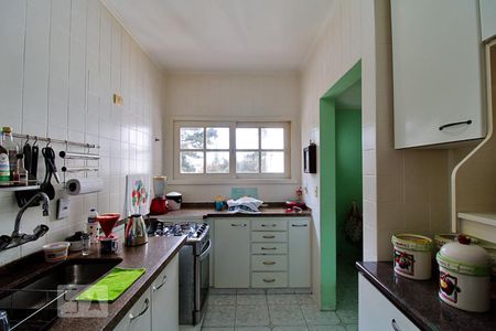 Apartamento à venda com 207m², 2 quartos e 2 vagasCozinha