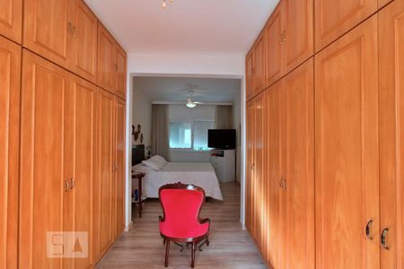 Apartamento à venda com 207m², 2 quartos e 2 vagasSuíte