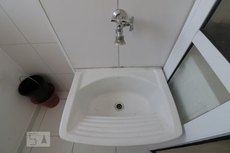 Apartamento para alugar com 32m², 1 quarto e sem vagaArea de serviço- tanque