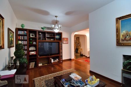 Apartamento para alugar com 480m², 4 quartos e 4 vagasSala de TV