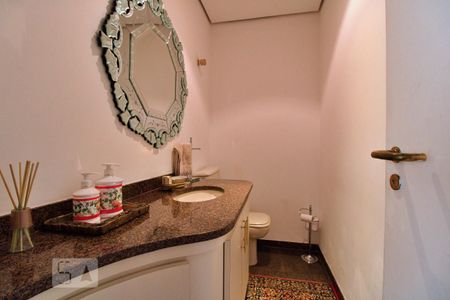 Apartamento para alugar com 480m², 4 quartos e 4 vagasLavabo