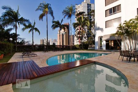 Apartamento para alugar com 480m², 4 quartos e 4 vagasÁrea comum - Piscina