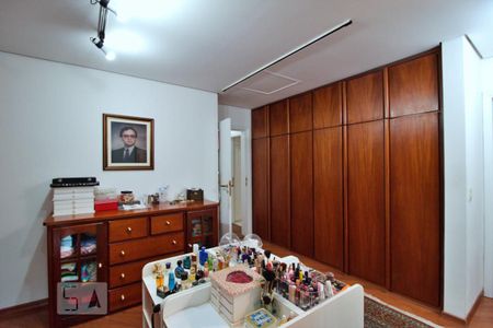 Apartamento para alugar com 480m², 4 quartos e 4 vagasCloset da Suíte 1