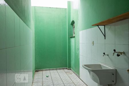 Apartamento para alugar com 66m², 2 quartos e sem vaga Apartamento para alugar com 66m², 2 quartos e sem vagaÁrea de serviço