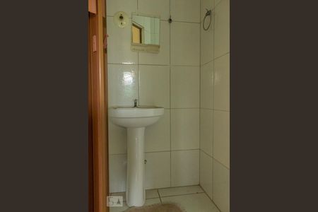 Apartamento para alugar com 66m², 2 quartos e sem vaga Apartamento para alugar com 66m², 2 quartos e sem vagaDetalhe do banheiro