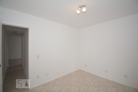 Apartamento à venda com 115m², 3 quartos e 1 vagaQuarto 2