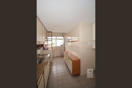 Apartamento à venda com 115m², 3 quartos e 1 vagaCozinha e Área de Serviço