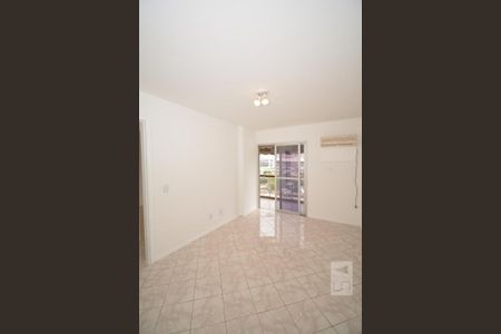 Apartamento à venda com 115m², 3 quartos e 1 vagaSuíte