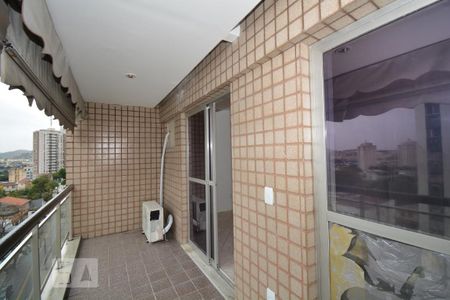 Apartamento à venda com 115m², 3 quartos e 1 vagaVaranda da Suíte