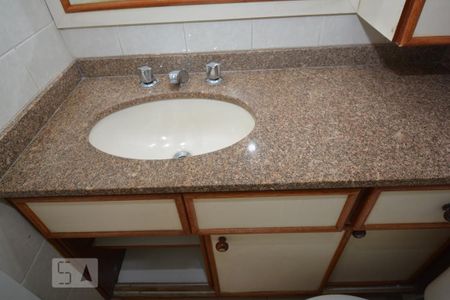 Apartamento à venda com 115m², 3 quartos e 1 vagaBanheiro Social