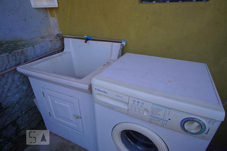 Area de Serviço de casa à venda com 1 quarto, 30m² em Rio Branco, Canoas