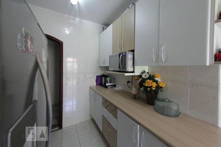 Apartamento à venda com 93m², 3 quartos e 2 vagasCozinha