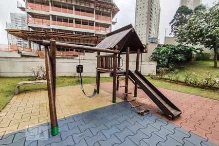 Apartamento para alugar com 47m², 2 quartos e 1 vaga Apartamento para alugar com 47m², 2 quartos e 1 vagaÁrea Comum - Playground