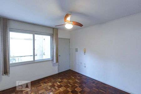 Sala de apartamento para alugar com 1 quarto, 45m² em Farroupilha, Porto Alegre