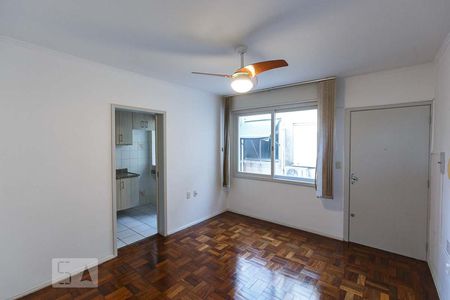Sala de apartamento para alugar com 1 quarto, 45m² em Farroupilha, Porto Alegre