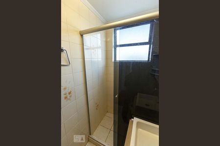 Banheiro de apartamento para alugar com 1 quarto, 45m² em Farroupilha, Porto Alegre