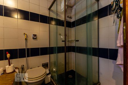 Casa de condomínio à venda com 150m², 4 quartos e 1 vaga Casa de condomínio à venda com 150m², 4 quartos e 1 vagaBanheiro da Suíte