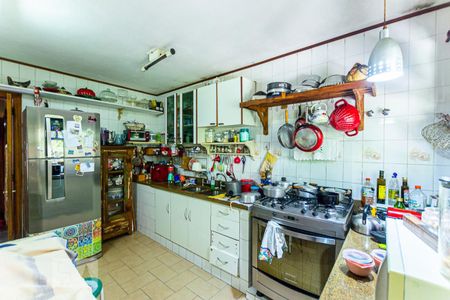 Casa de condomínio à venda com 150m², 4 quartos e 1 vaga Casa de condomínio à venda com 150m², 4 quartos e 1 vagaCozinha