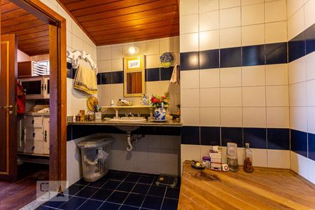 Casa de condomínio à venda com 150m², 4 quartos e 1 vaga Casa de condomínio à venda com 150m², 4 quartos e 1 vagaBanheiro da Suíte