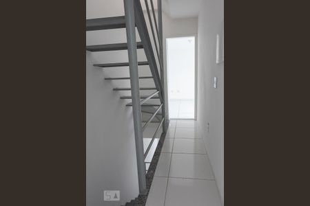 Corredor - 2º Andar de apartamento para alugar com 3 quartos, 94m² em Madureira, Rio de Janeiro