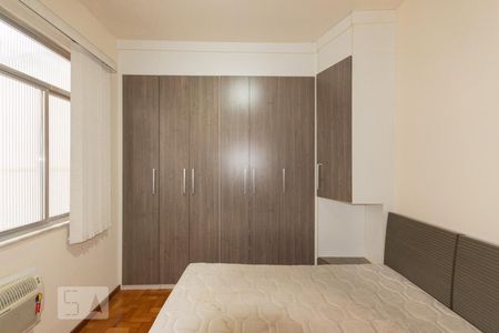 Suíte de apartamento à venda com 2 quartos, 87m² em Tijuca, Rio de Janeiro