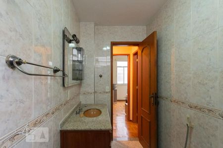 Apartamento à venda com 87m², 2 quartos e 1 vagaBanheiro 