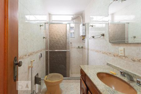 Apartamento à venda com 87m², 2 quartos e 1 vagaBanheiro 