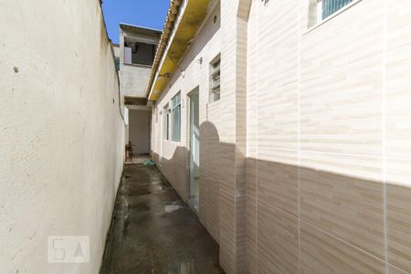 Casa de condomínio para alugar com 50m², 1 quarto e sem vaga Casa de condomínio para alugar com 50m², 1 quarto e sem vagaÁrea comum