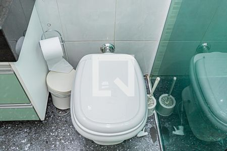 Casa à venda com 130m², 3 quartos e 2 vagasBanheiro