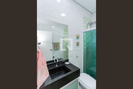 Casa à venda com 130m², 3 quartos e 2 vagasBanheiro