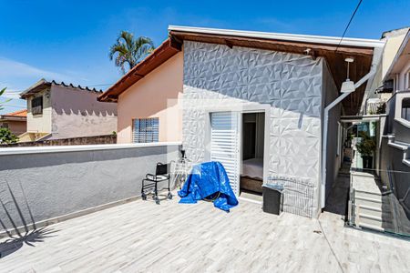 Varanda quarto 1 de casa à venda com 3 quartos, 130m² em Parque São Domingos, São Paulo