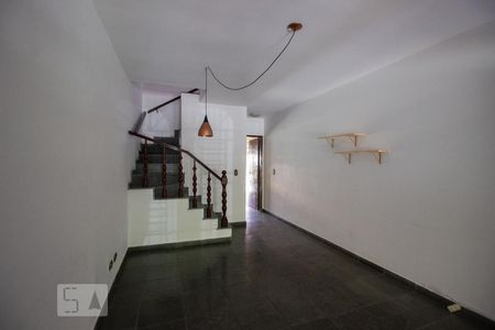Sala de casa para alugar com 2 quartos, 85m² em Vila Antônio, São Paulo