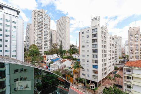 Apartamento para alugar com 45m², 1 quarto e 1 vagaVista
