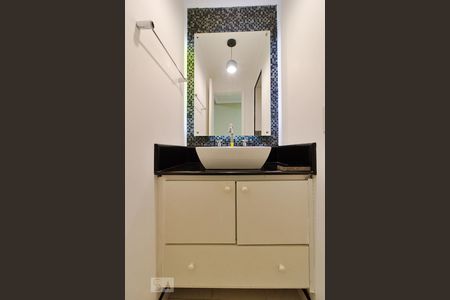 Apartamento para alugar com 68m², 3 quartos e 2 vagasBanheiro