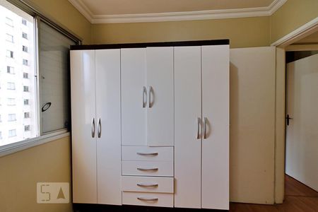 Apartamento para alugar com 68m², 3 quartos e 2 vagasQuarto 2