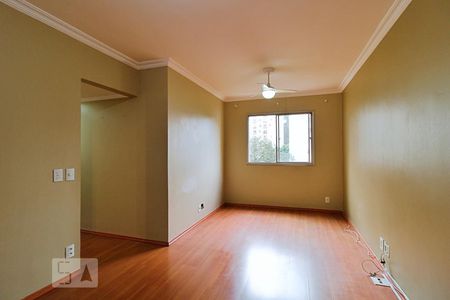 Sala de apartamento para alugar com 3 quartos, 68m² em Vila Andrade, São Paulo
