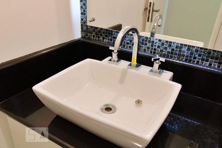 Apartamento para alugar com 68m², 3 quartos e 2 vagasBanheiro