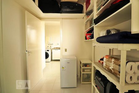 Apartamento à venda com 244m², 3 quartos e 3 vagasQuarto de Serviço